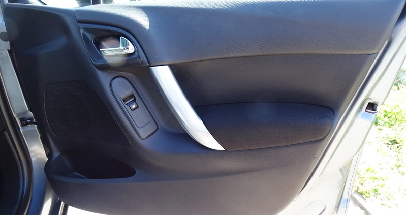 Citroen C3 cena 23900 przebieg: 118265, rok produkcji 2011 z Częstochowa małe 232